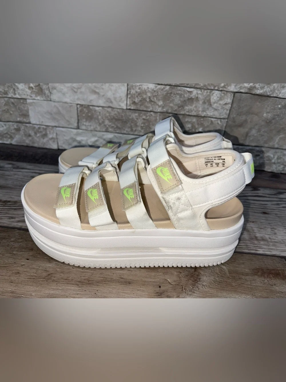 Nike Icon Classic Sandal Women's Platform Sandals DH0224-101 Size 7